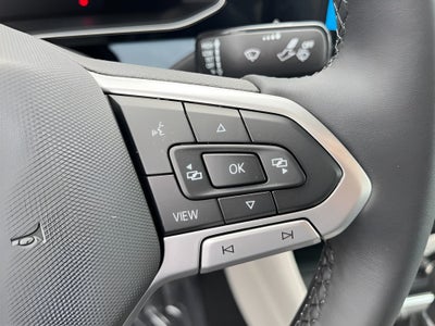 2025 Volkswagen Jetta SE Auto