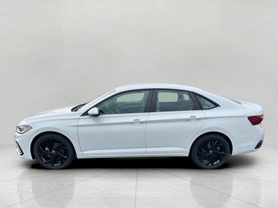 2025 Volkswagen Jetta SE Auto