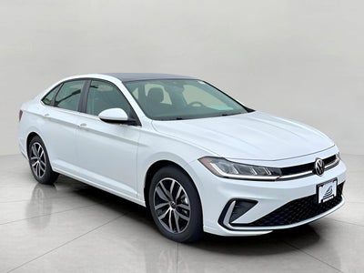 2025 Volkswagen Jetta SE Auto