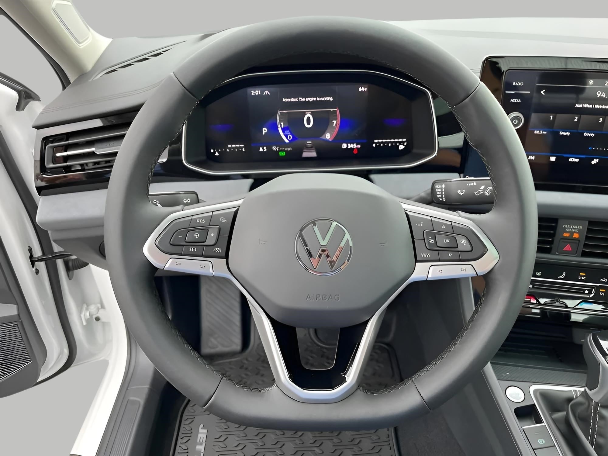 2025 Volkswagen Jetta SE Auto