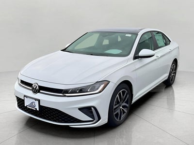 2025 Volkswagen Jetta SE Auto