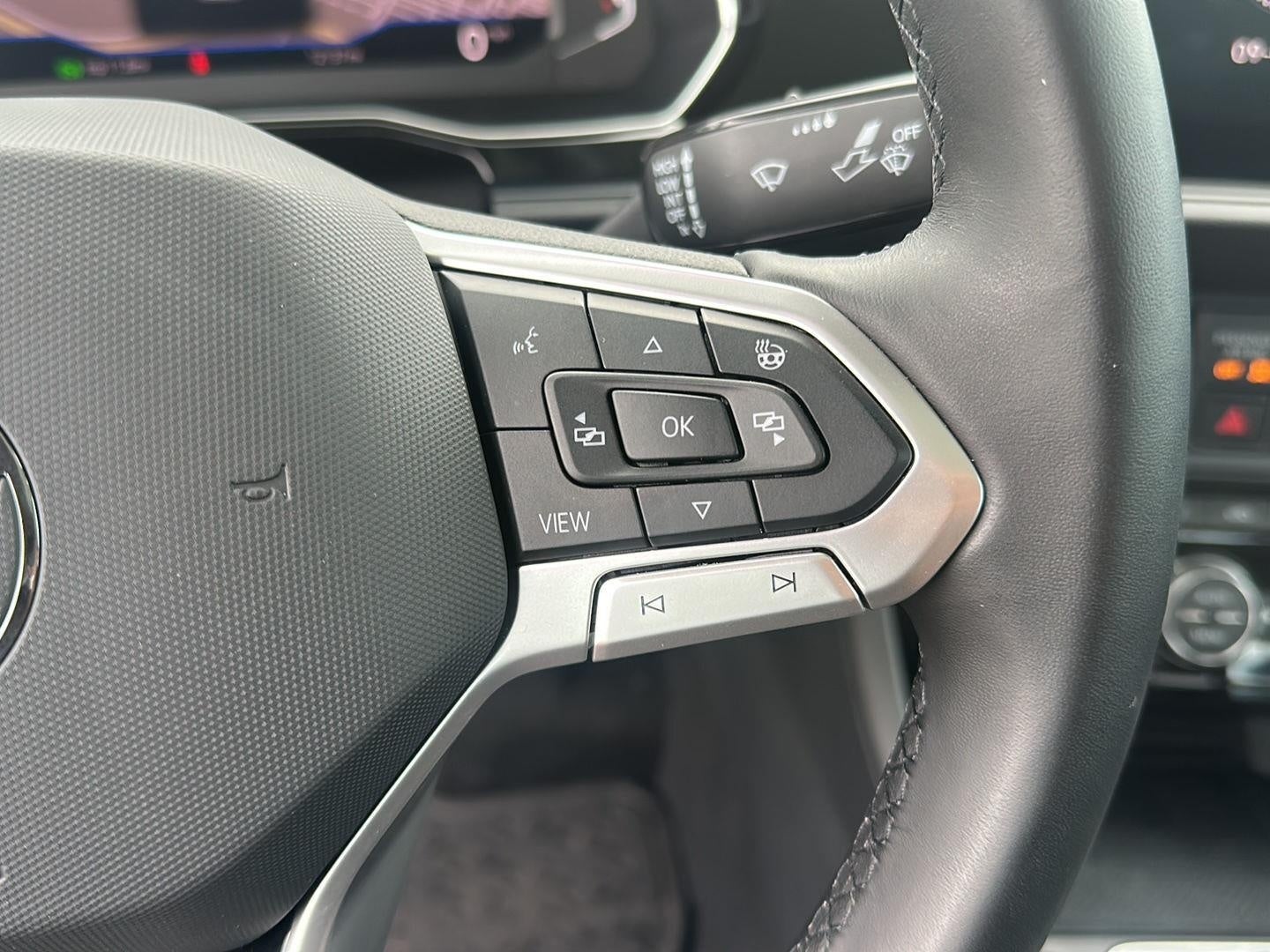 2023 Volkswagen Jetta SEL Auto