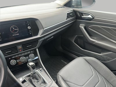2023 Volkswagen Jetta SEL Auto