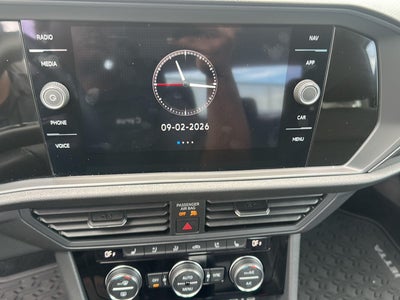 2023 Volkswagen Jetta SEL Auto
