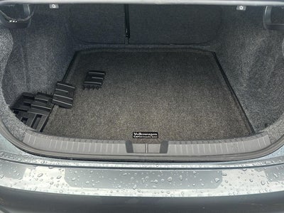 2023 Volkswagen Jetta SEL Auto