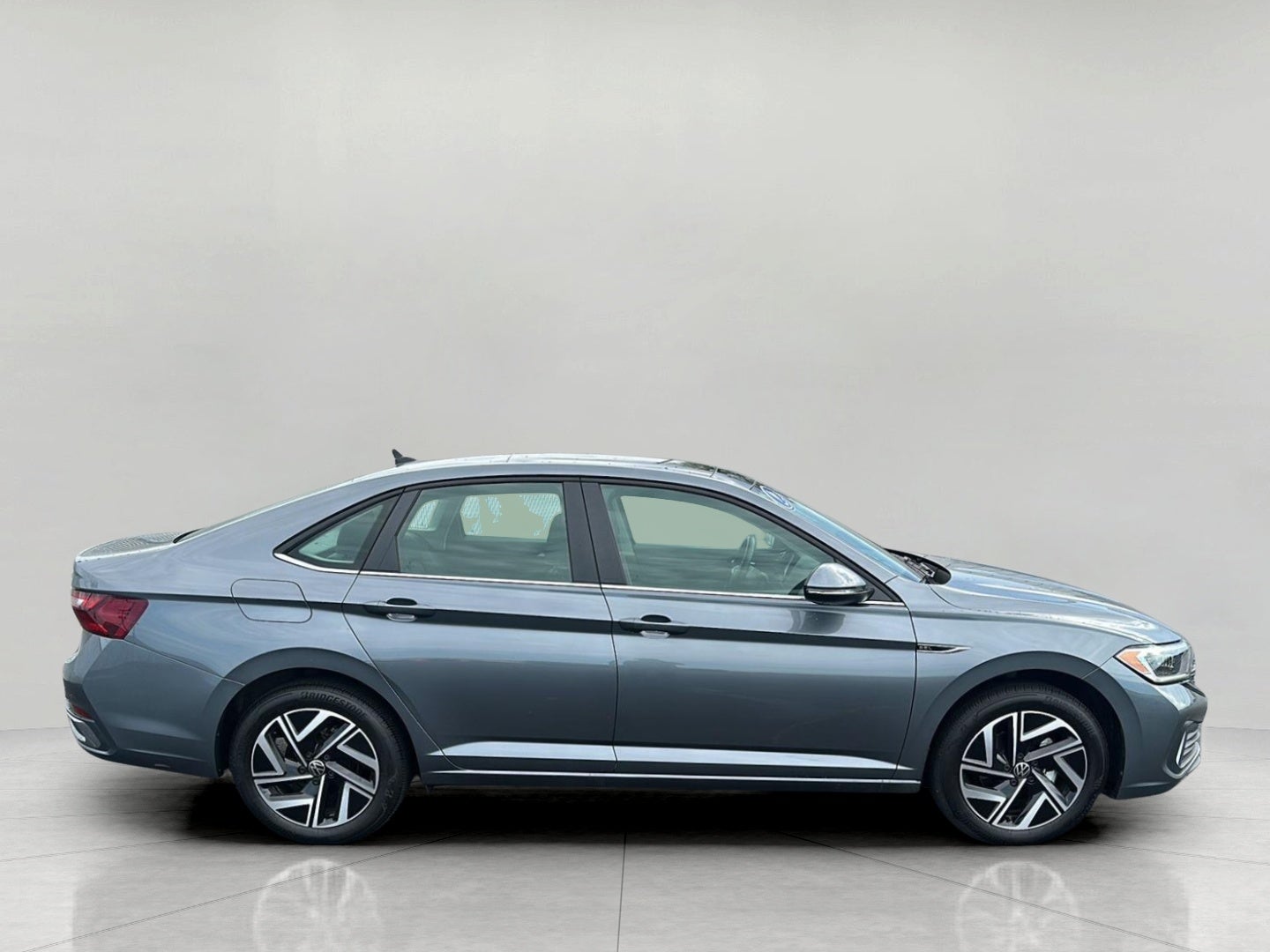 2023 Volkswagen Jetta SEL Auto