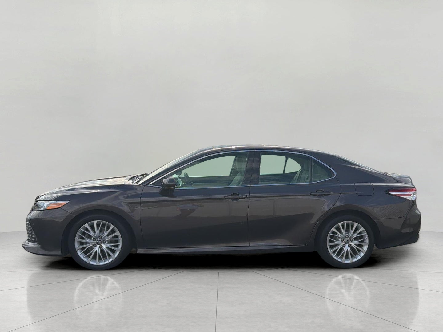 2018 Toyota Camry XSE V6 Auto
