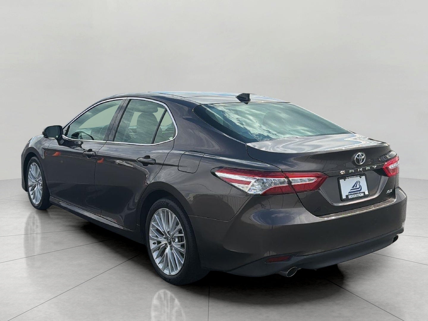 2018 Toyota Camry XSE V6 Auto