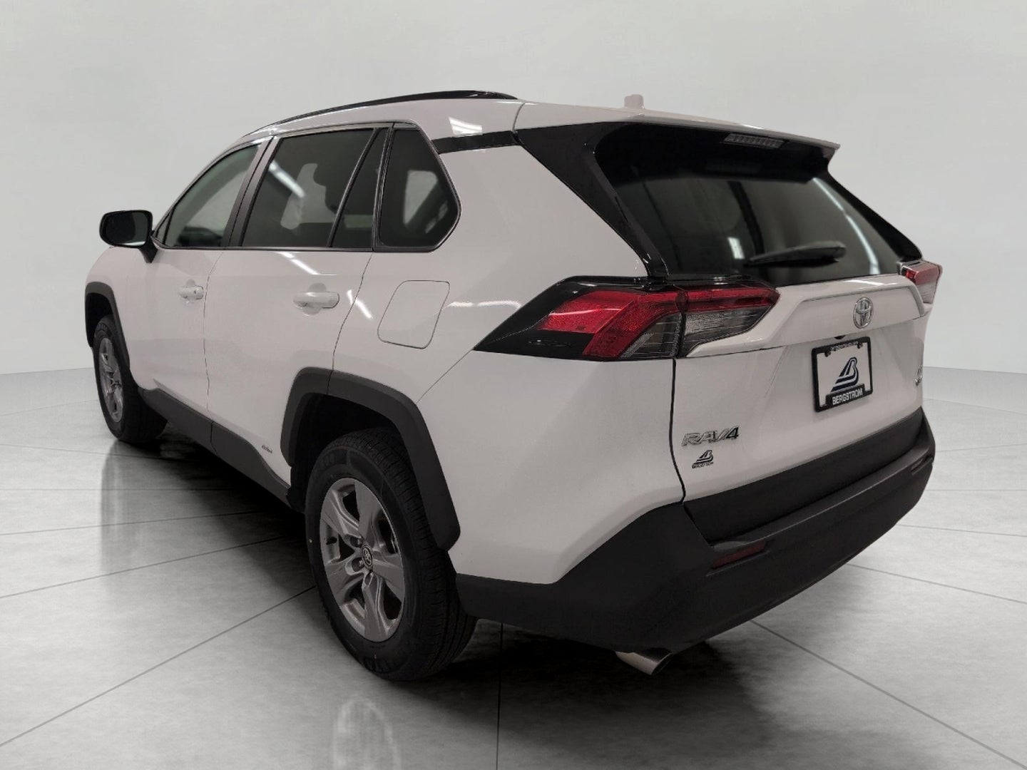 2025 Toyota RAV4 Hybrid LE AWD
