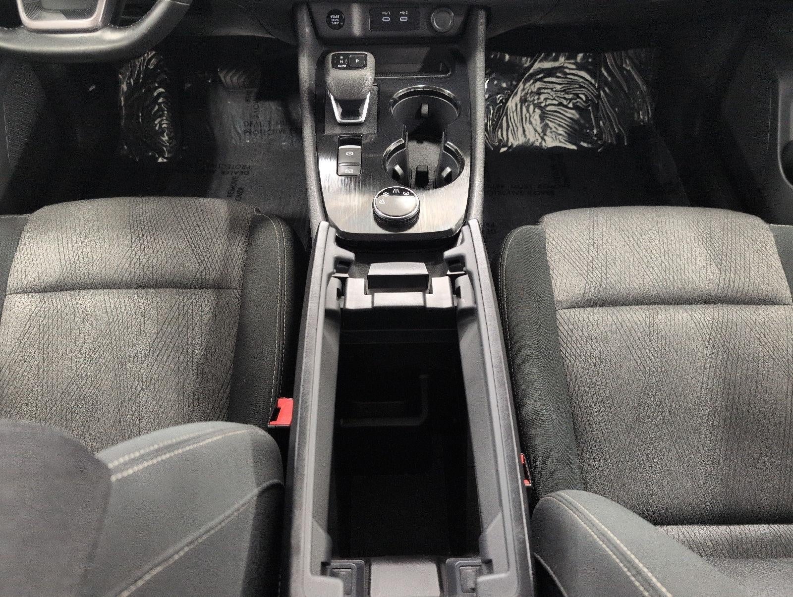 2025 Nissan Rogue AWD SV