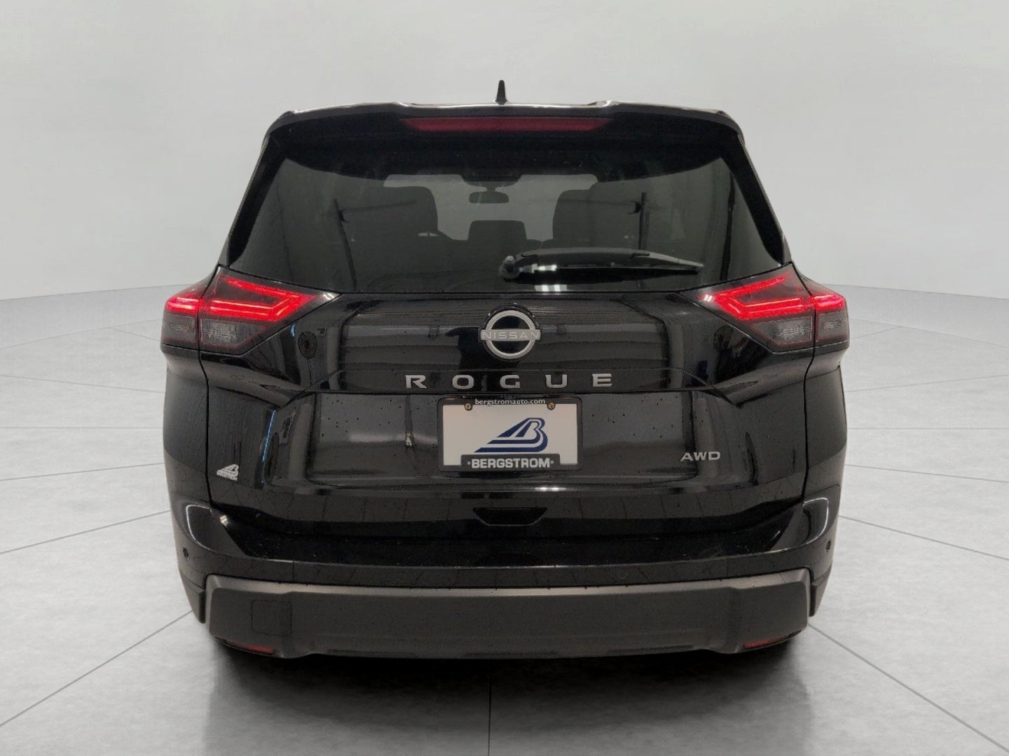 2025 Nissan Rogue AWD SV
