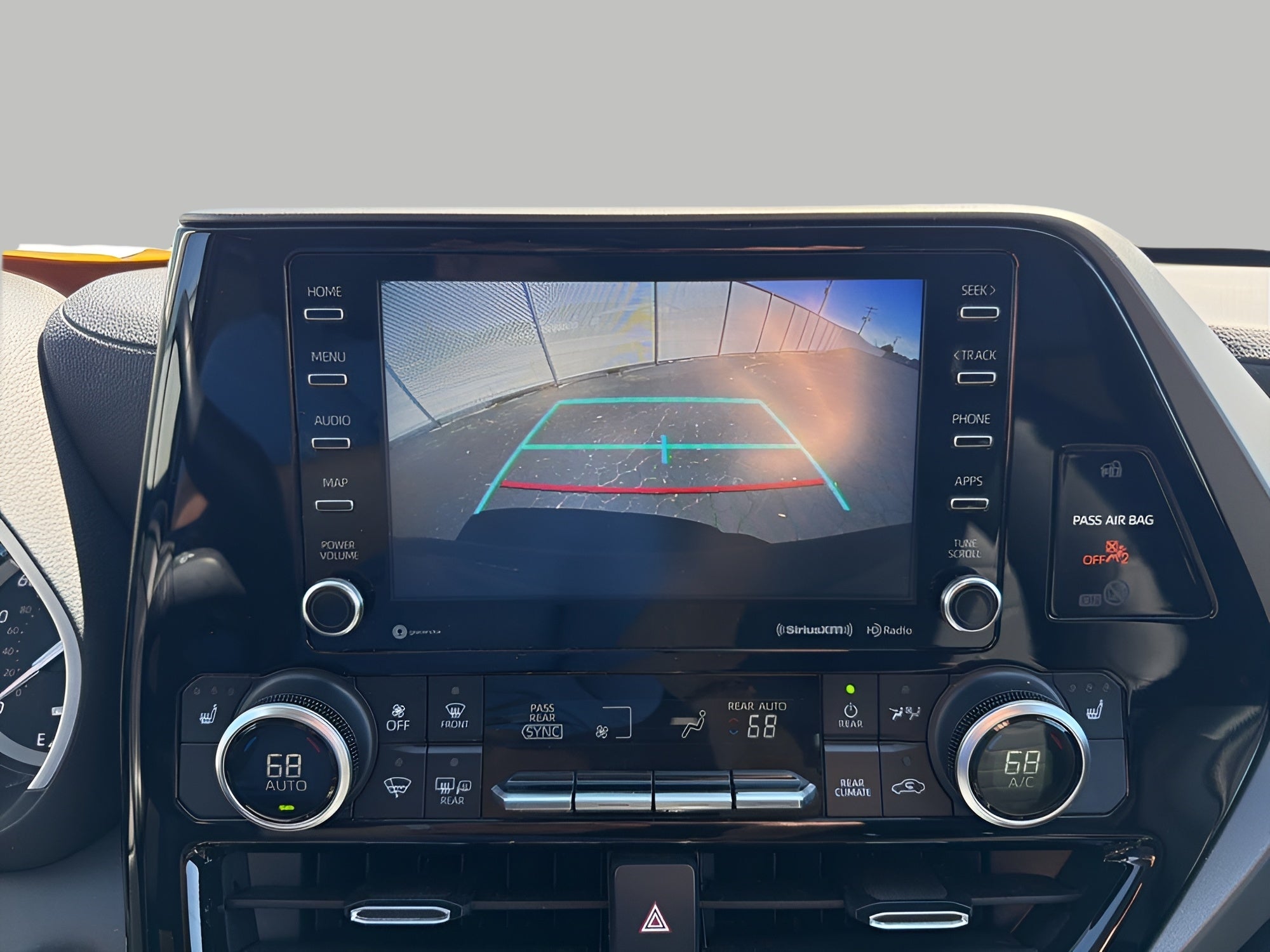 2021 Toyota Highlander XLE AWD
