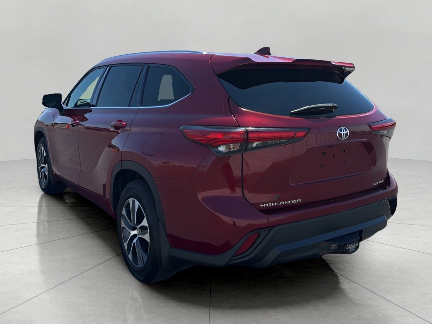 2021 Toyota Highlander XLE AWD