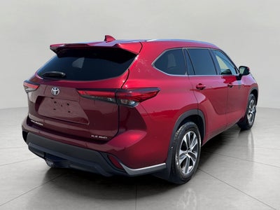 2021 Toyota Highlander XLE AWD
