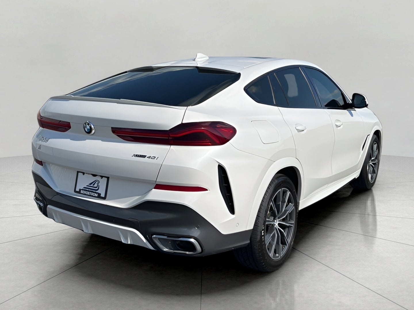 2022 BMW X6 xDrive40i xDrive40i Sports Activity Coupe