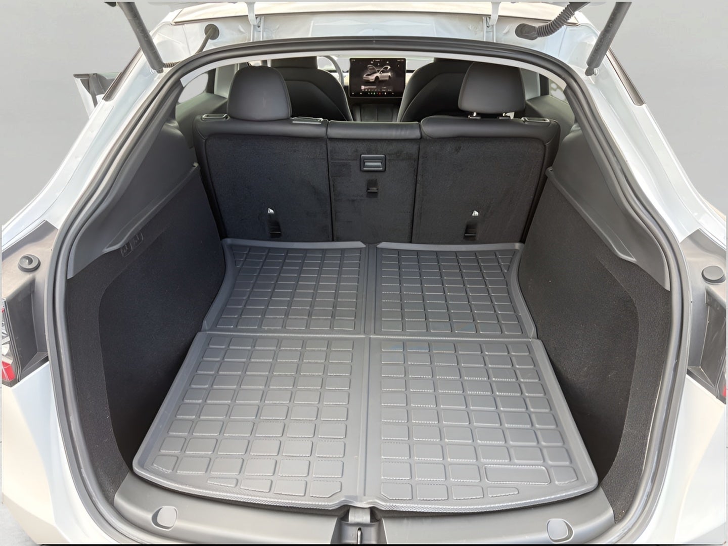 2023 Tesla Model Y Performance AWD