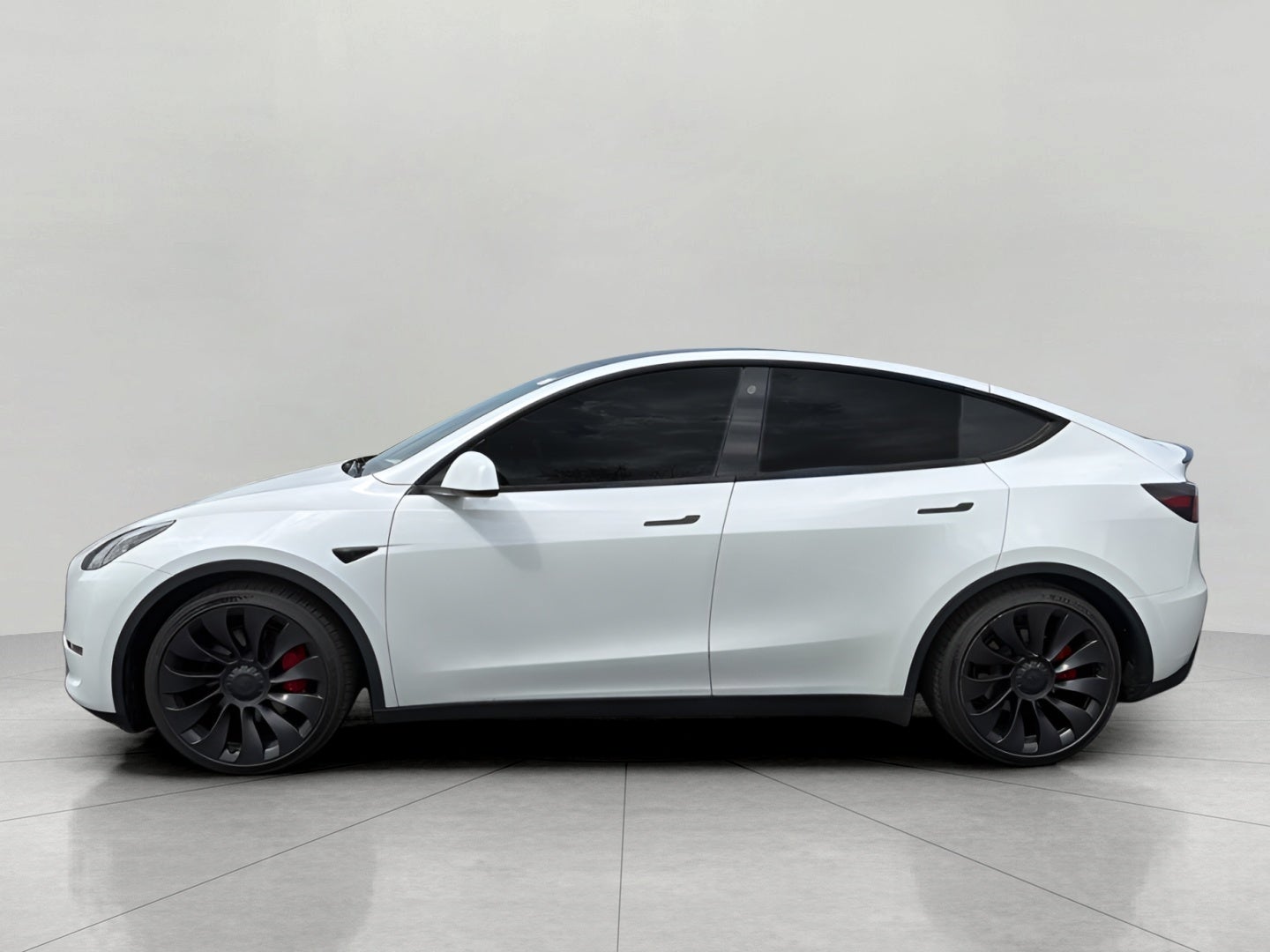 2023 Tesla Model Y Performance AWD