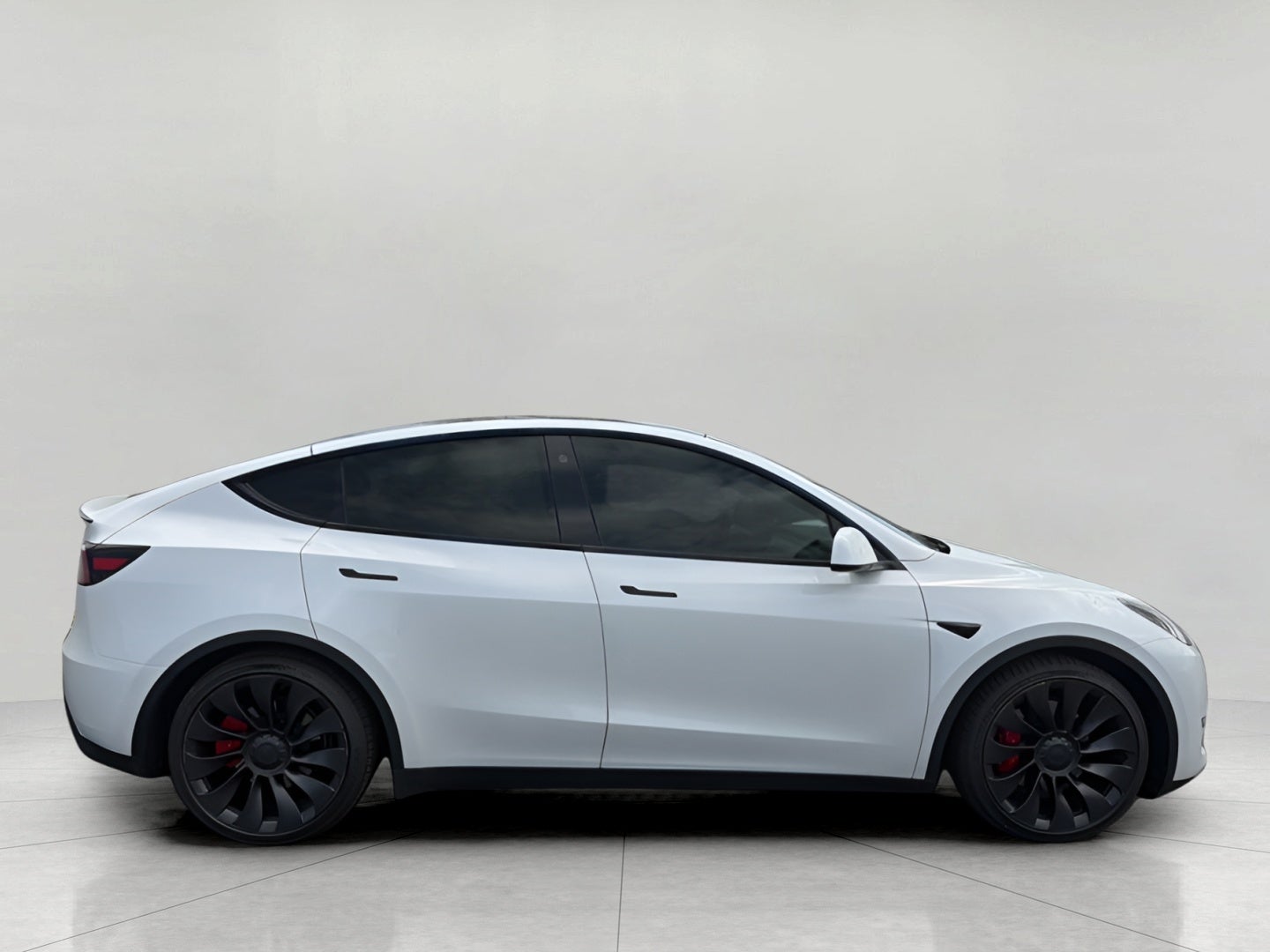 2023 Tesla Model Y Performance AWD