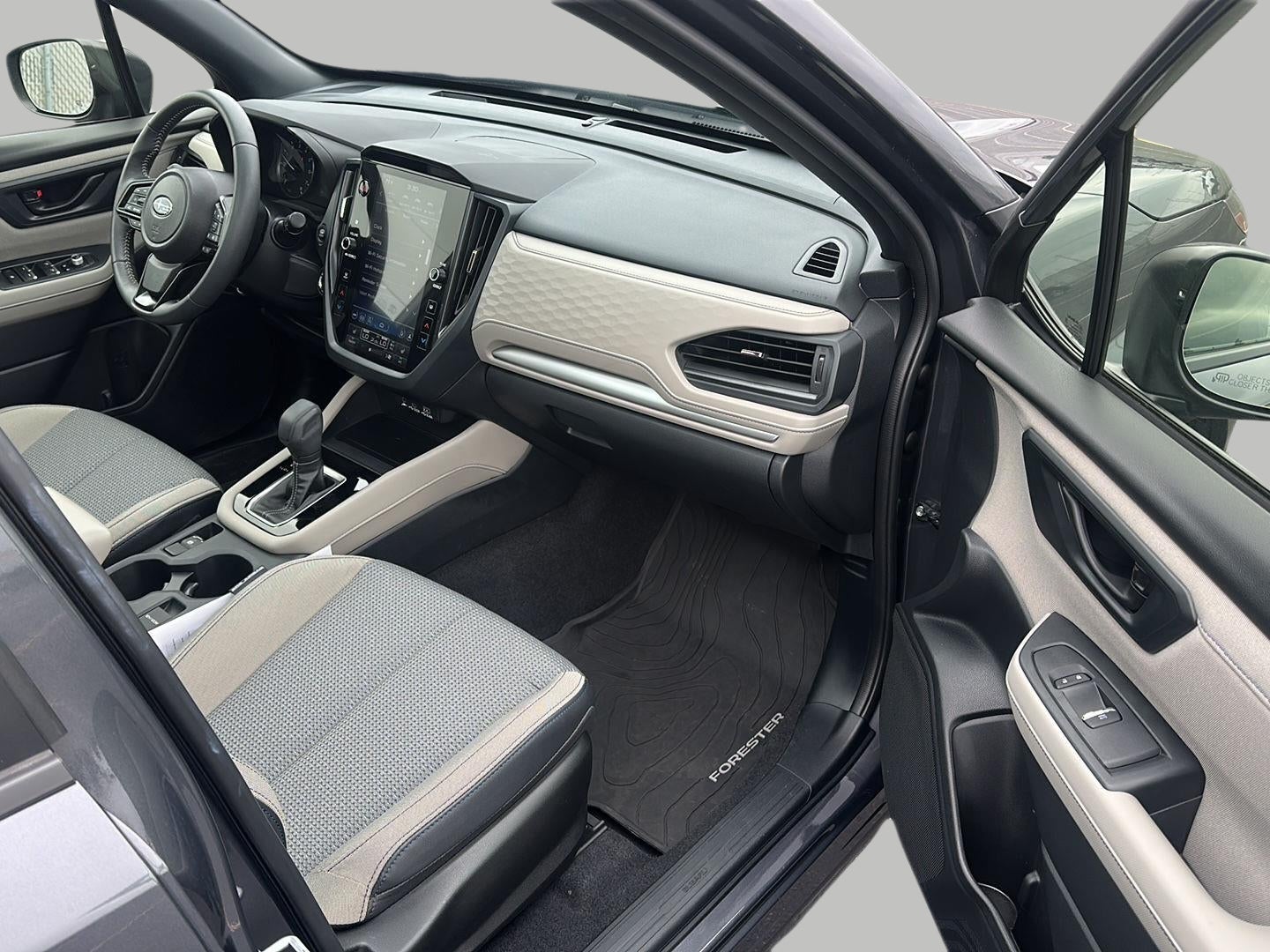 2025 Subaru Forester Premium AWD