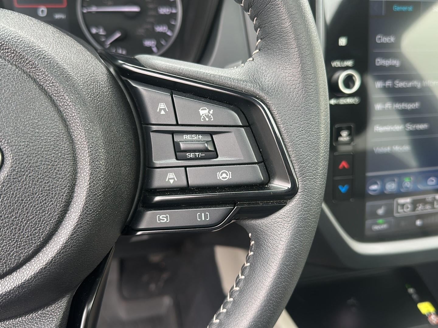 2025 Subaru Forester Premium AWD