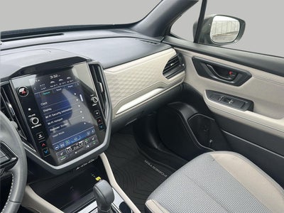 2025 Subaru Forester Premium AWD