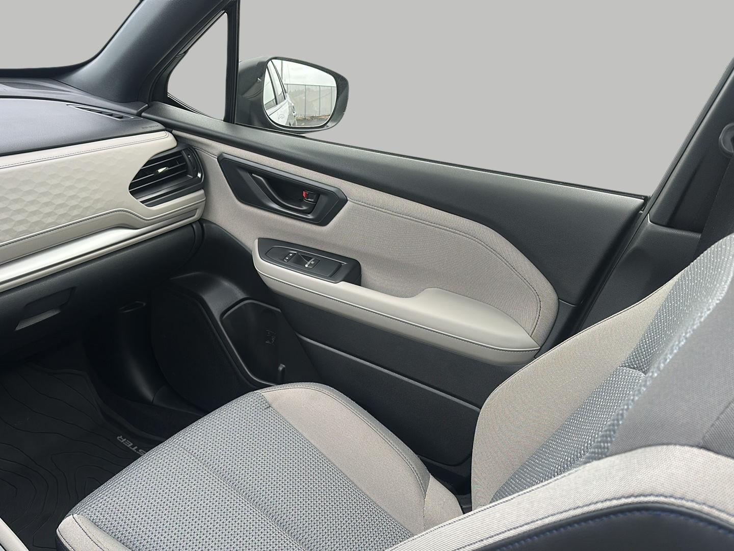 2025 Subaru Forester Premium AWD