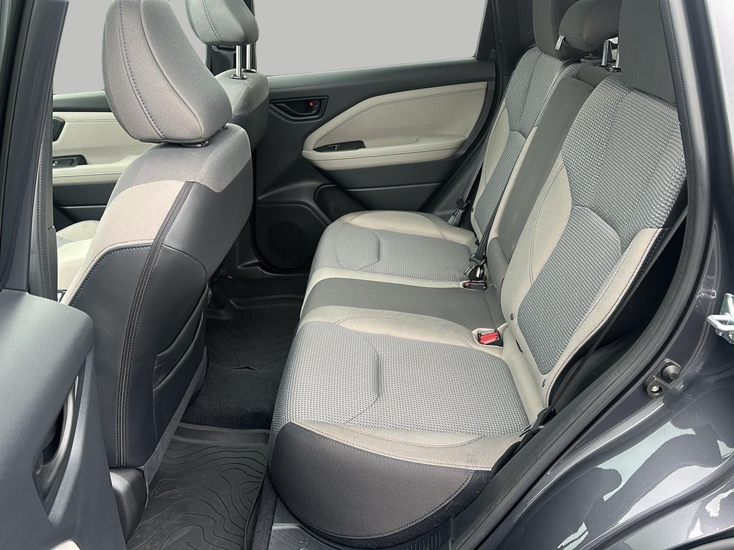 2025 Subaru Forester Premium AWD