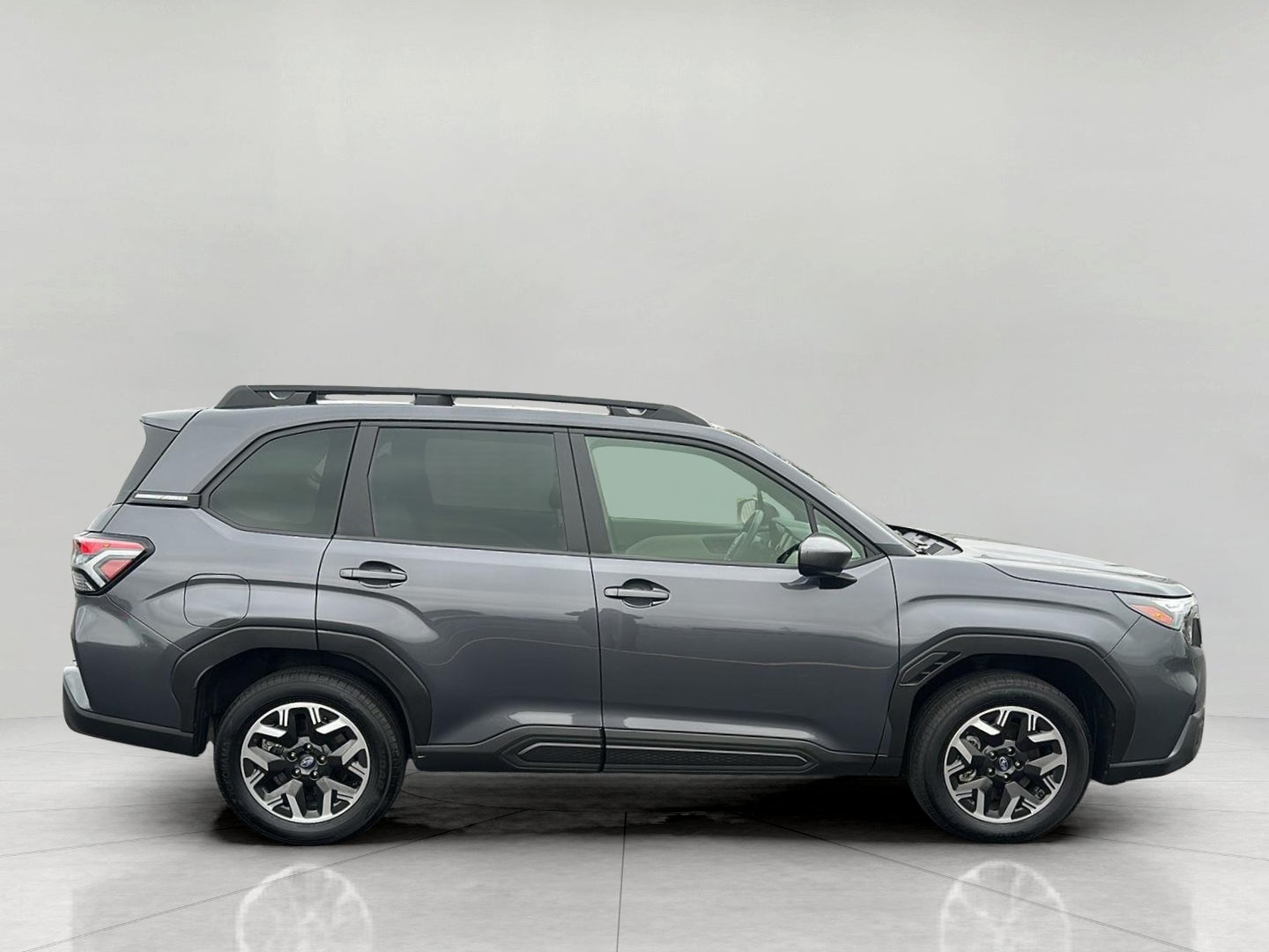 2025 Subaru Forester Premium AWD