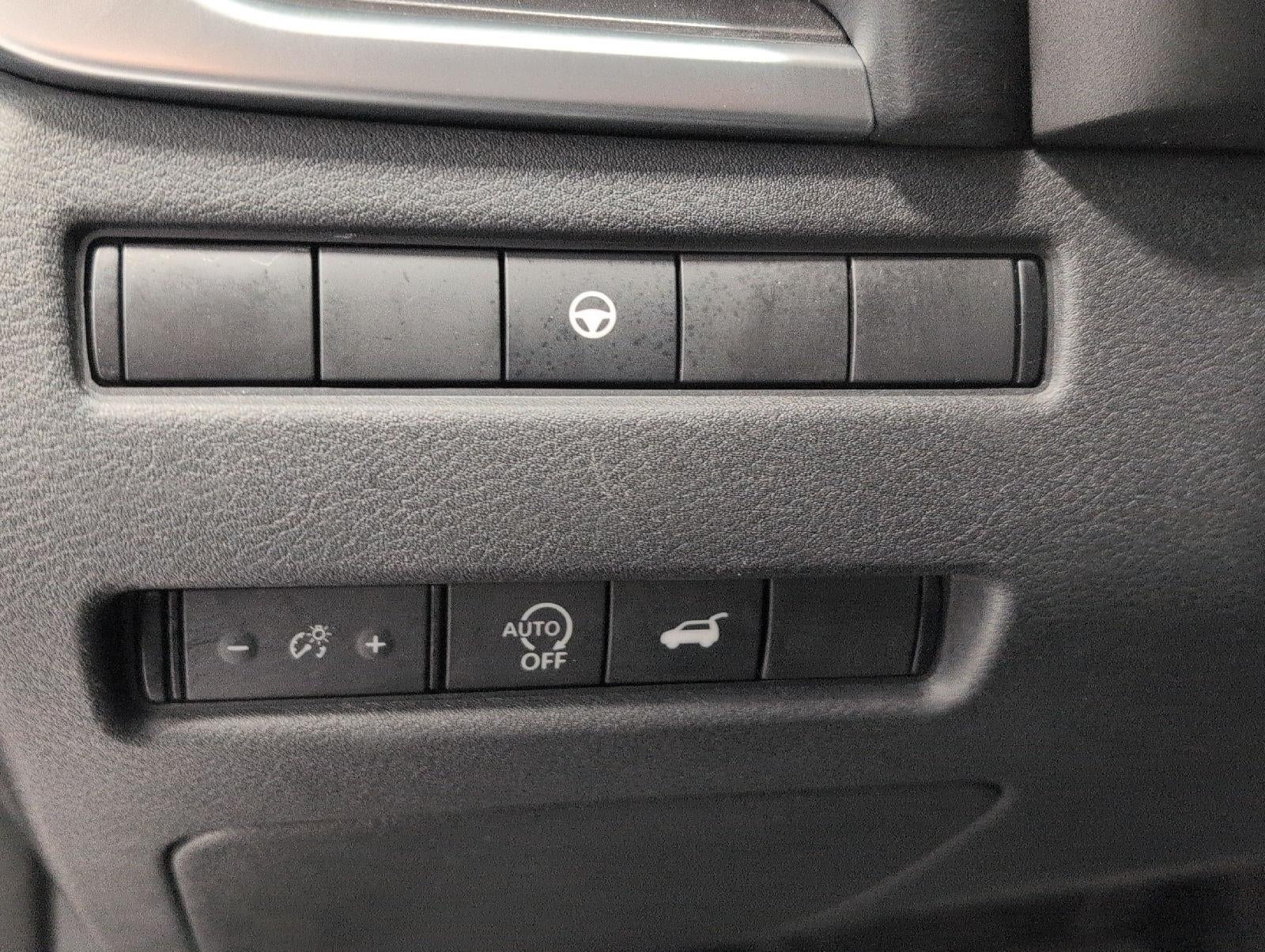 2023 Nissan Rogue AWD SV