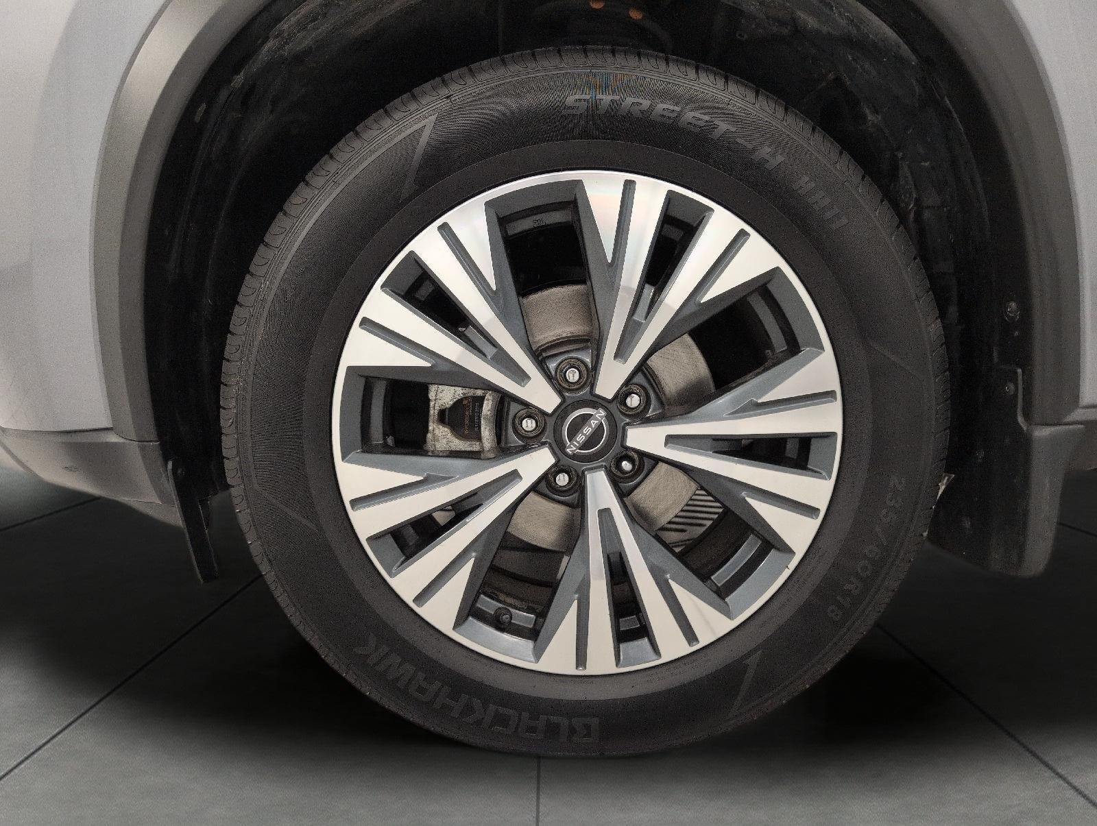 2023 Nissan Rogue AWD SV