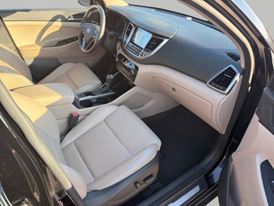 2016 Hyundai TUCSON AWD 4dr Sport