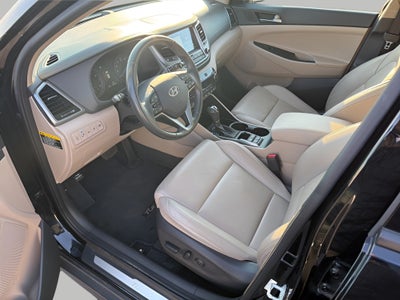 2016 Hyundai TUCSON AWD 4dr Sport