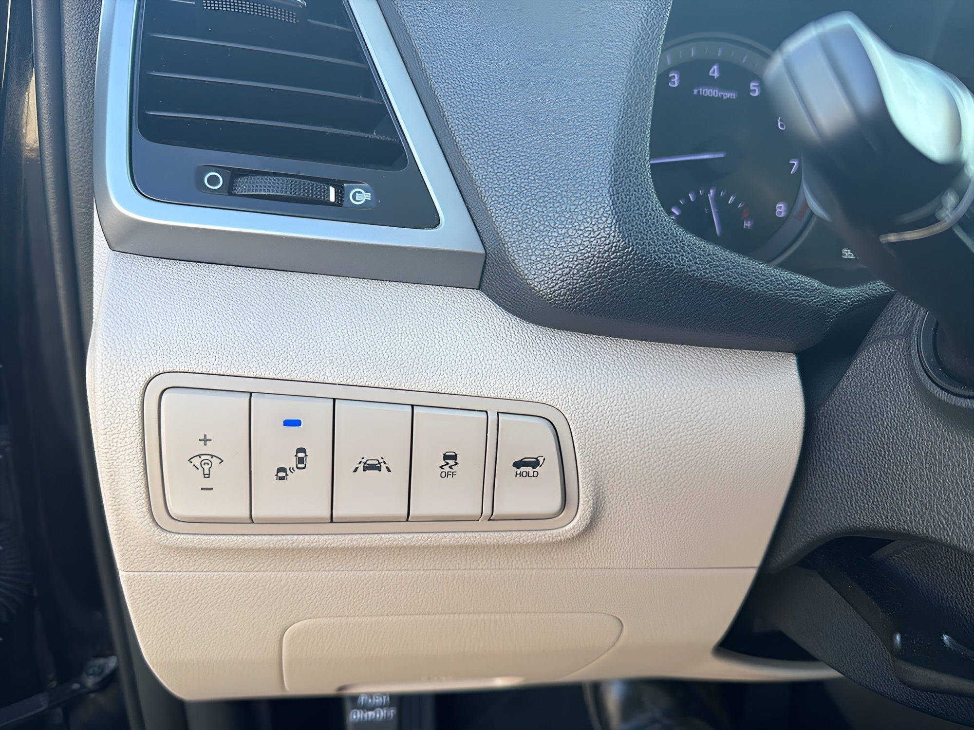 2016 Hyundai TUCSON AWD 4dr Sport