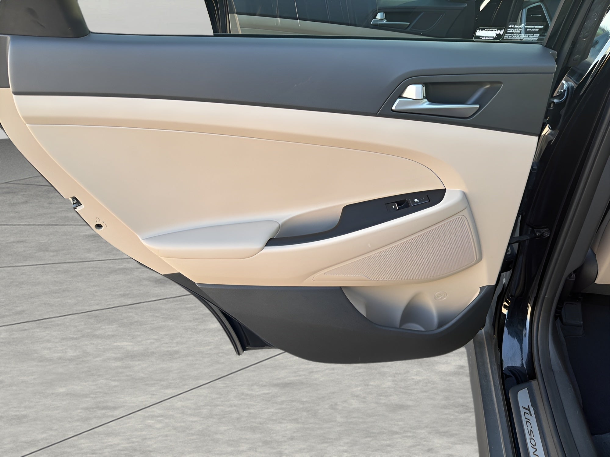 2016 Hyundai TUCSON AWD 4dr Sport