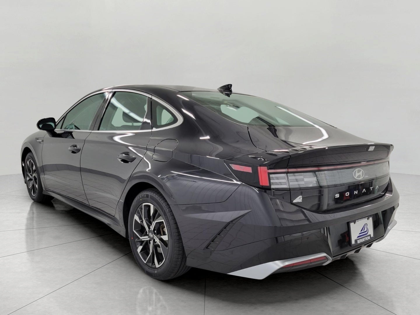 2025 Hyundai SONATA SEL FWD