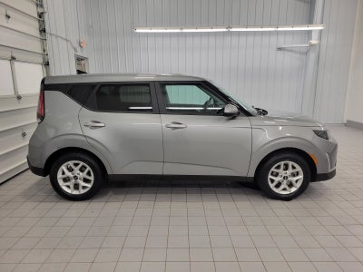2025 Kia Soul LX FWD
