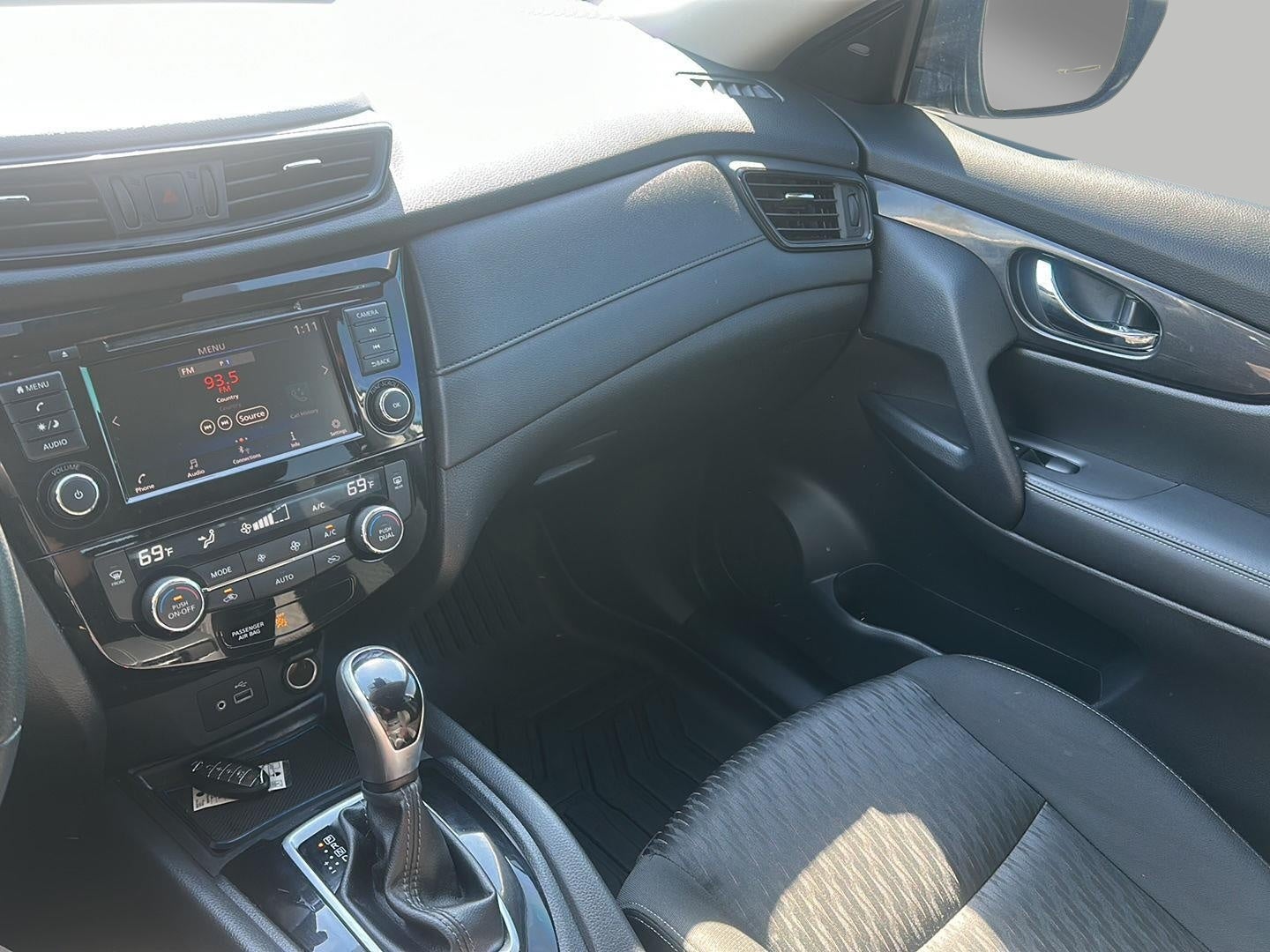 2020 Nissan Rogue AWD SV
