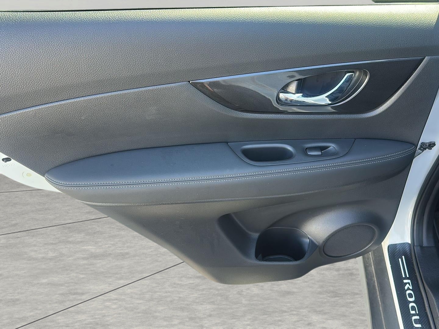 2020 Nissan Rogue AWD SV