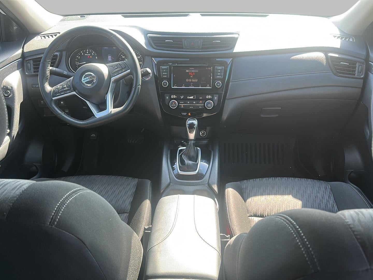 2020 Nissan Rogue AWD SV