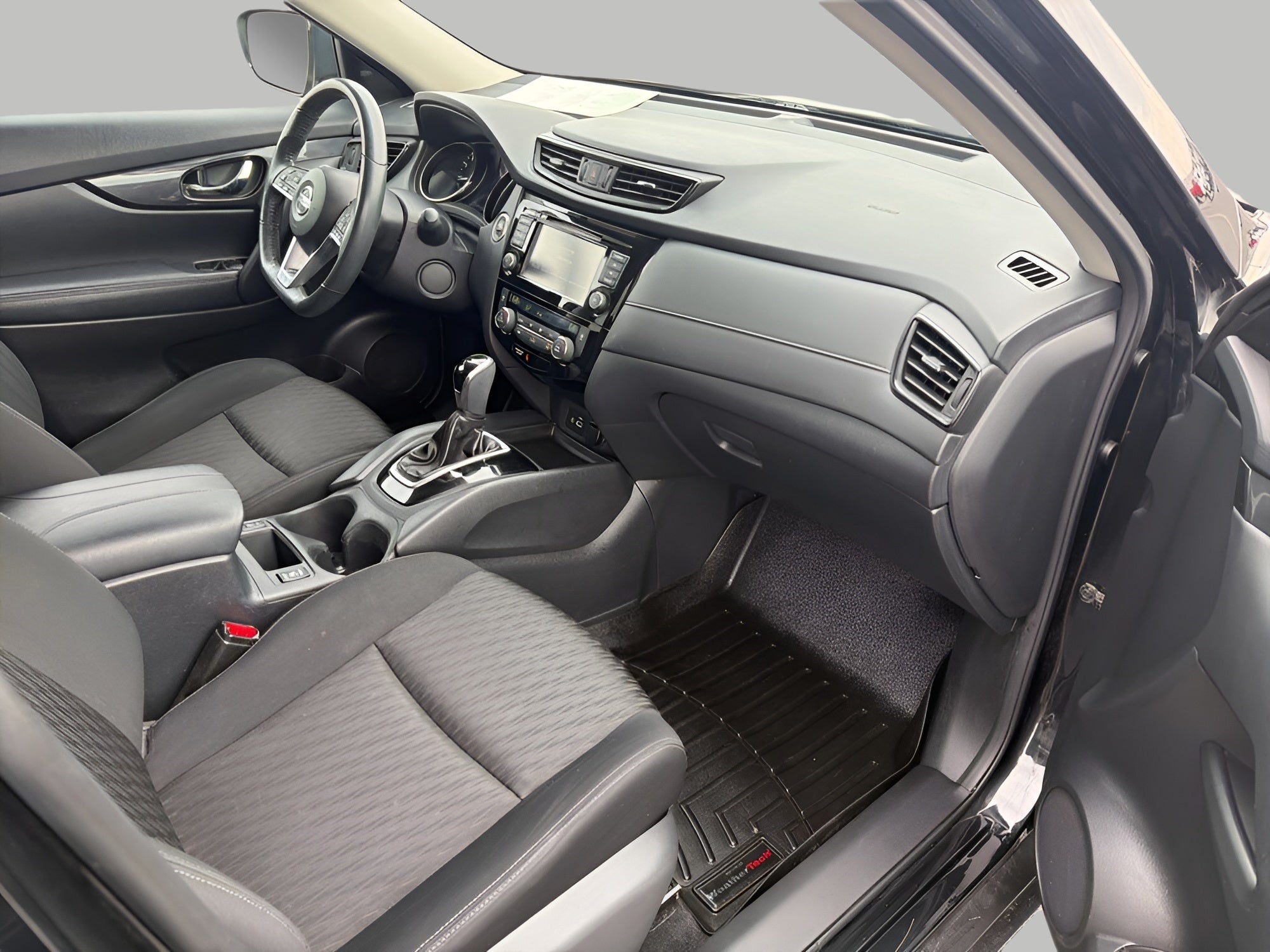 2018 Nissan Rogue AWD SV