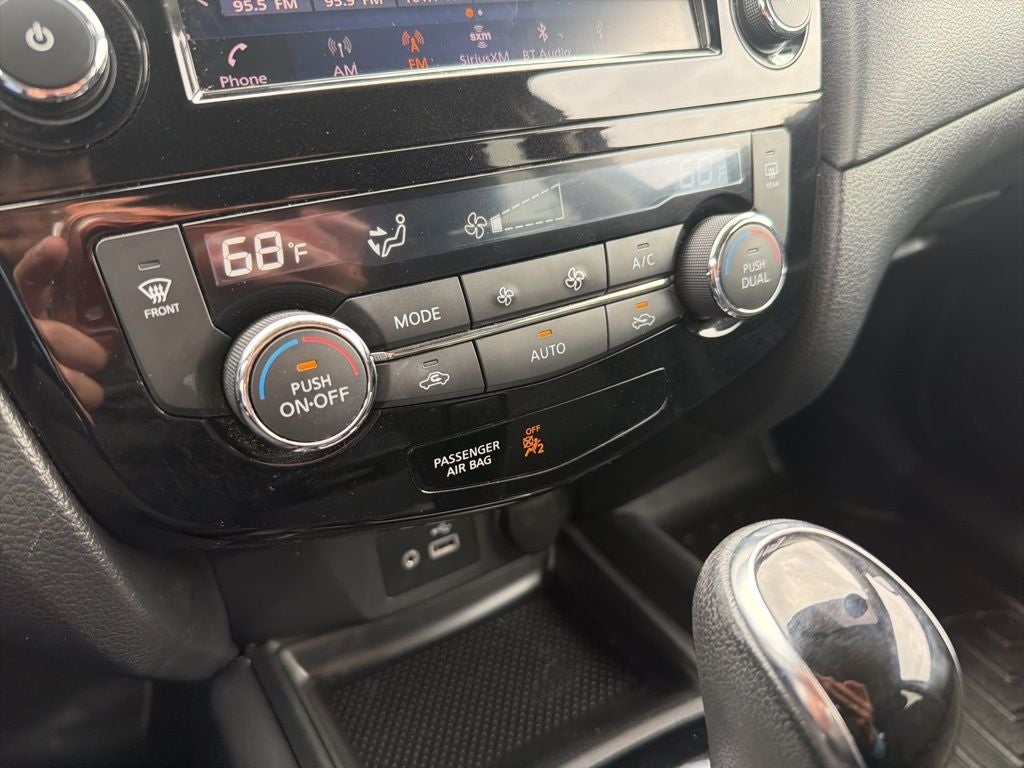 2018 Nissan Rogue AWD SV