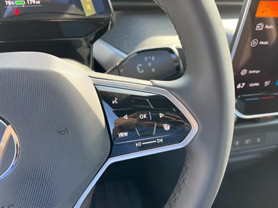 2025 Volkswagen ID. Buzz Pro S Plus 4MOTION w/Two-Tone