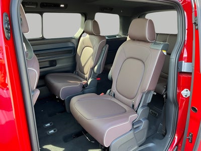 2025 Volkswagen ID. Buzz Pro S Plus 4MOTION w/Two-Tone