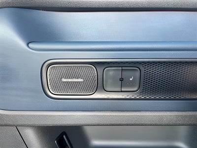 2025 Volkswagen ID. Buzz Pro S Plus 4MOTION w/Two-Tone