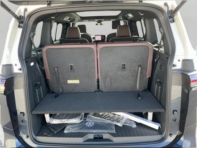 2025 Volkswagen ID. Buzz Pro S Plus 4MOTION w/Two-Tone