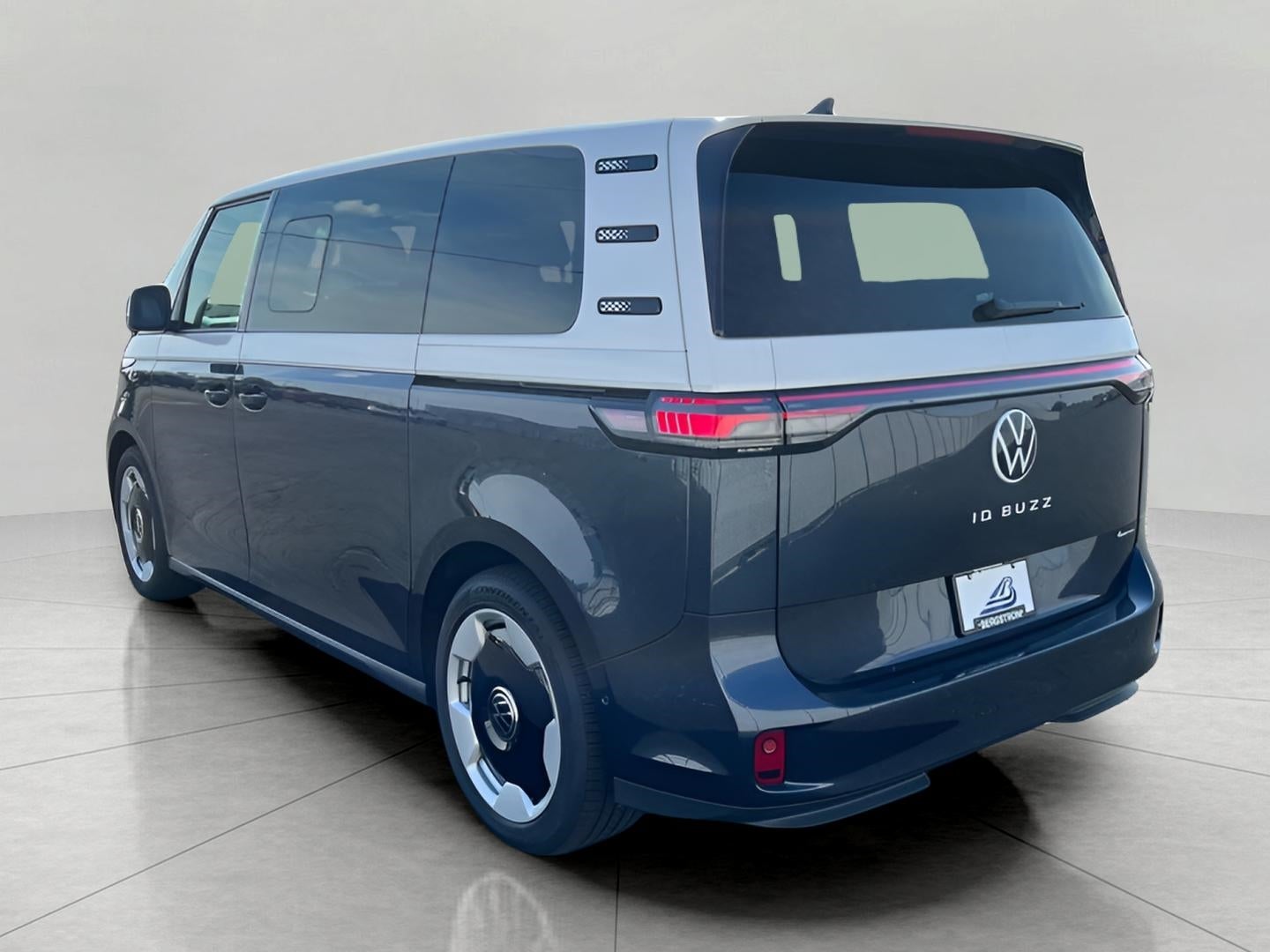 2025 Volkswagen ID. Buzz Pro S Plus 4MOTION w/Two-Tone