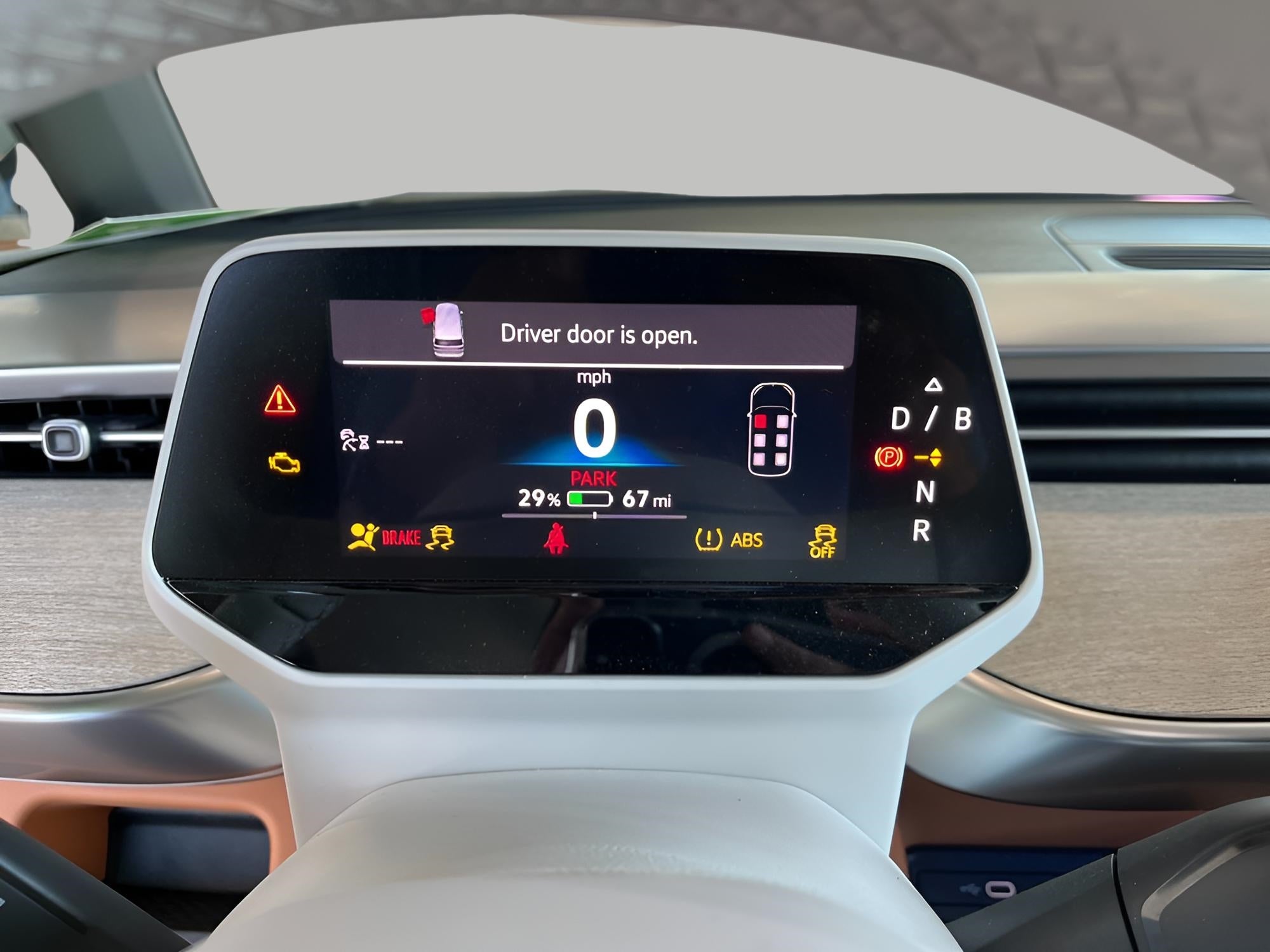 2025 Volkswagen ID. Buzz Pro S Plus 4MOTION w/Two-Tone