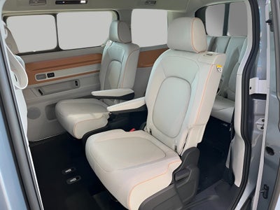 2025 Volkswagen ID. Buzz Pro S Plus 4MOTION w/Two-Tone