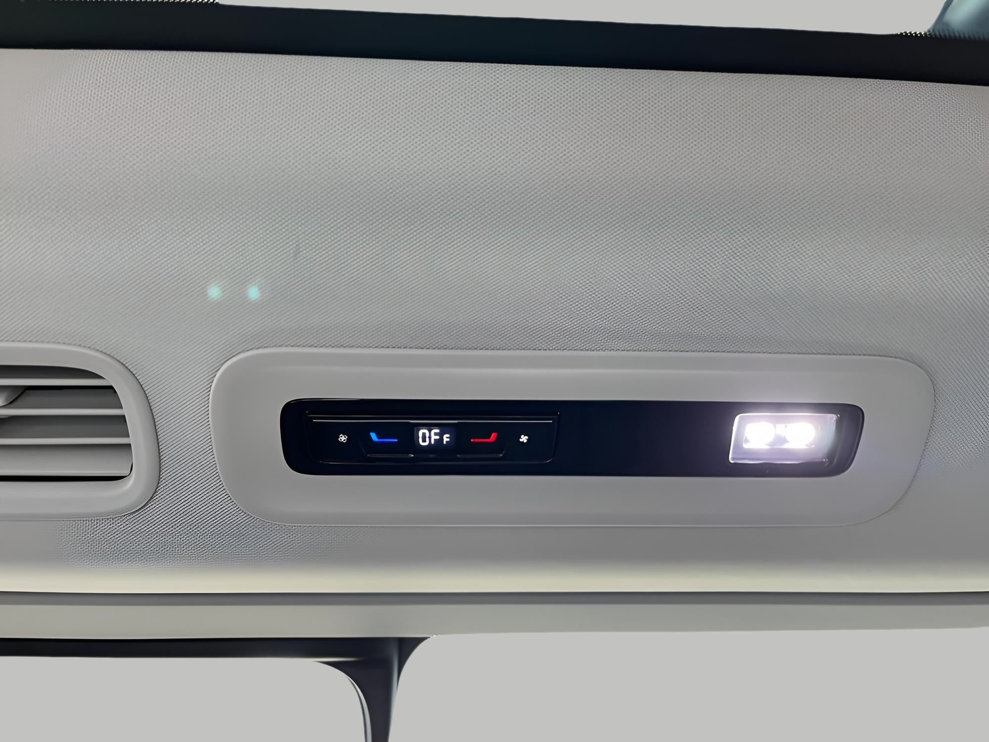 2025 Volkswagen ID. Buzz Pro S Plus 4MOTION w/Two-Tone