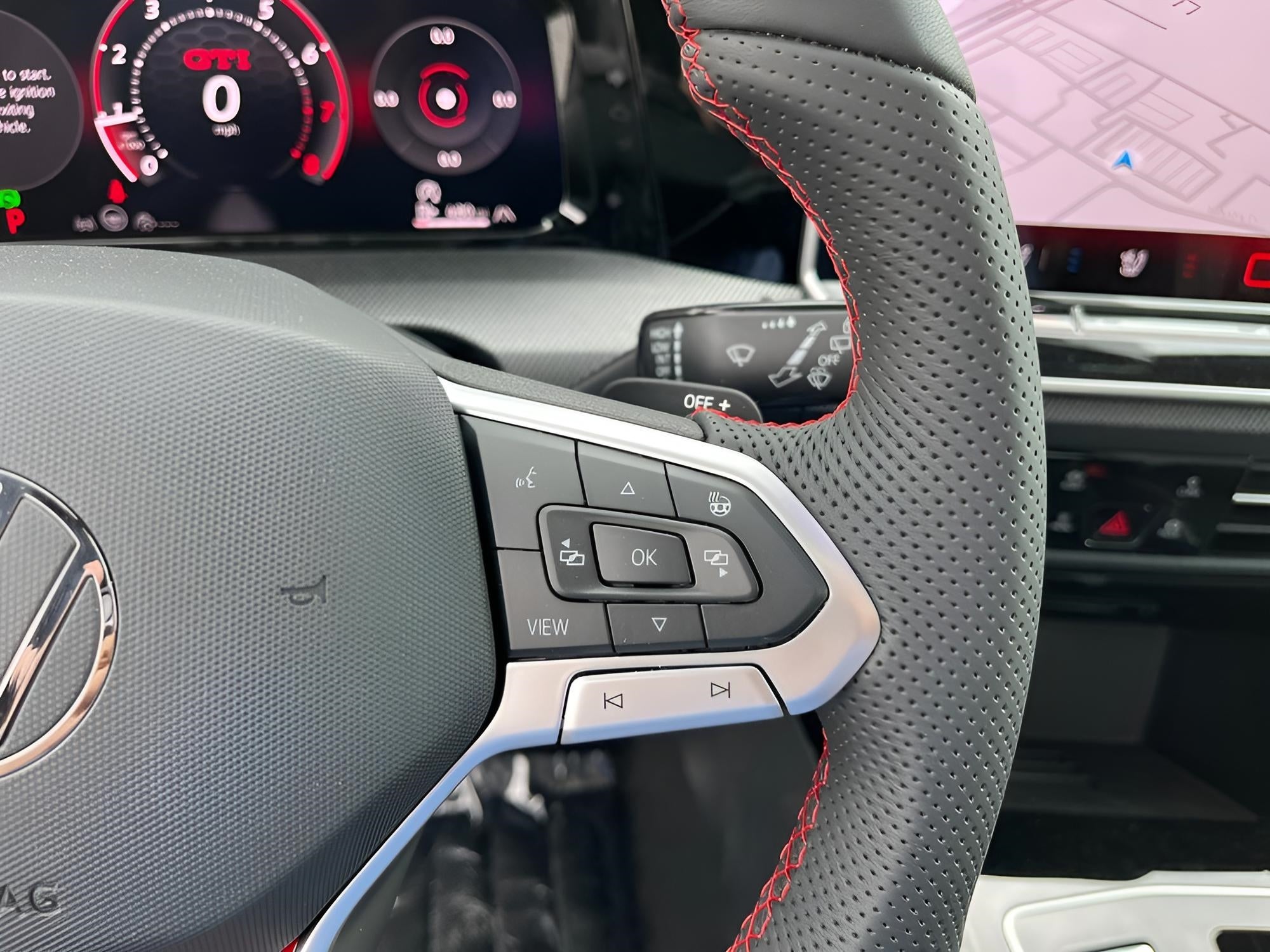 2025 Volkswagen Golf GTI 2.0T Autobahn DSG